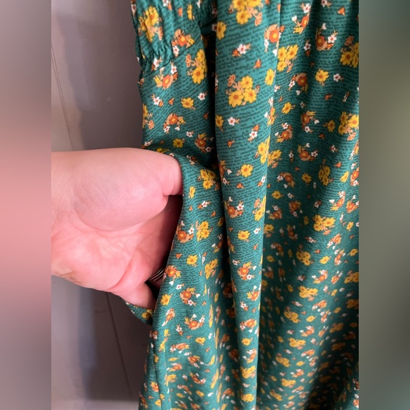 Toad & Co womens green floral Bella dress with pockets
Womens size small - Picture 3 of 4